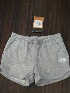 The North Face Youth Girls Light Gray Athletic Fleece Shorts